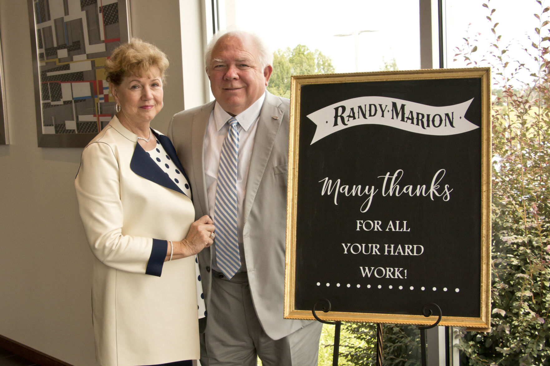 0117 Marion_Randy_30thCake9020_1.jpg